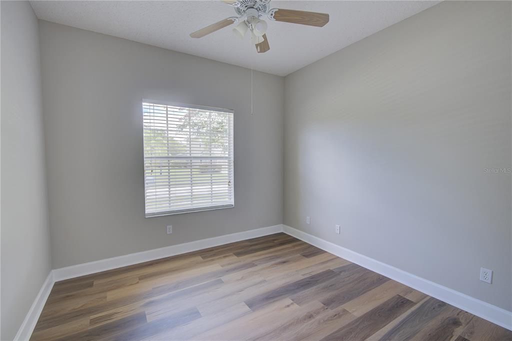 待售: $585,000 (4 贝兹, 3 浴室, 2356 平方英尺)