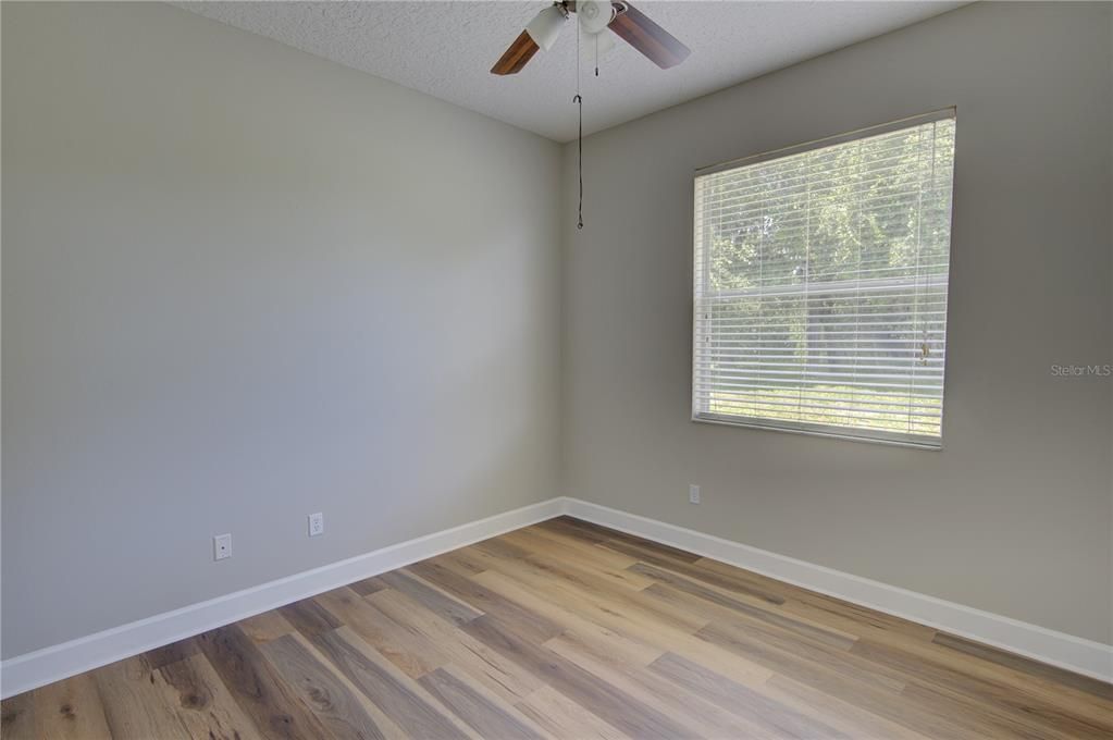 待售: $585,000 (4 贝兹, 3 浴室, 2356 平方英尺)