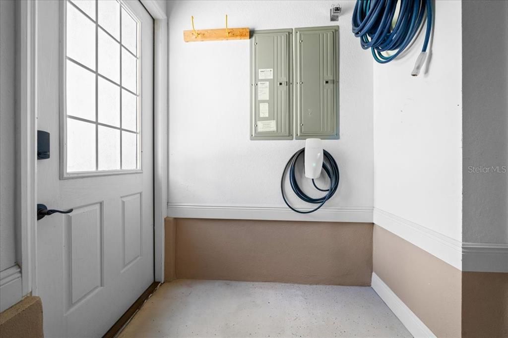 For Sale: $750,000 (4 beds, 4 baths, 3352 Square Feet)