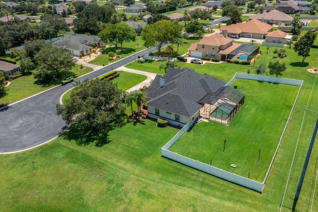 For Sale: $750,000 (4 beds, 4 baths, 3352 Square Feet)