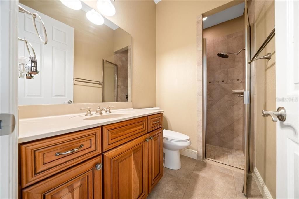 For Sale: $750,000 (4 beds, 4 baths, 3352 Square Feet)