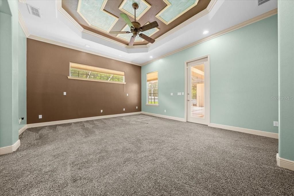 For Sale: $750,000 (4 beds, 4 baths, 3352 Square Feet)