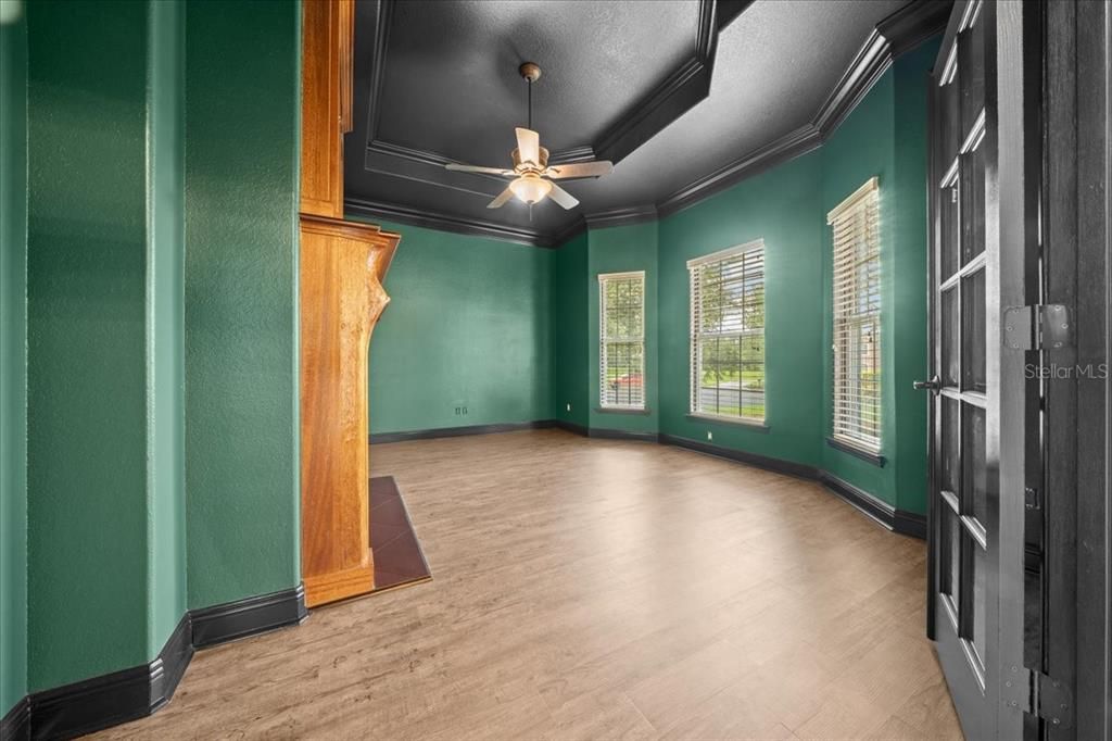 For Sale: $750,000 (4 beds, 4 baths, 3352 Square Feet)