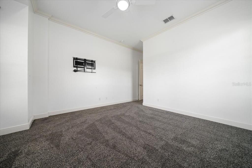 For Sale: $750,000 (4 beds, 4 baths, 3352 Square Feet)