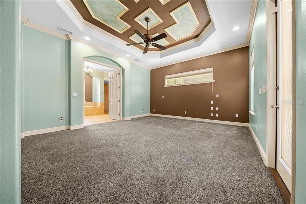 For Sale: $750,000 (4 beds, 4 baths, 3352 Square Feet)