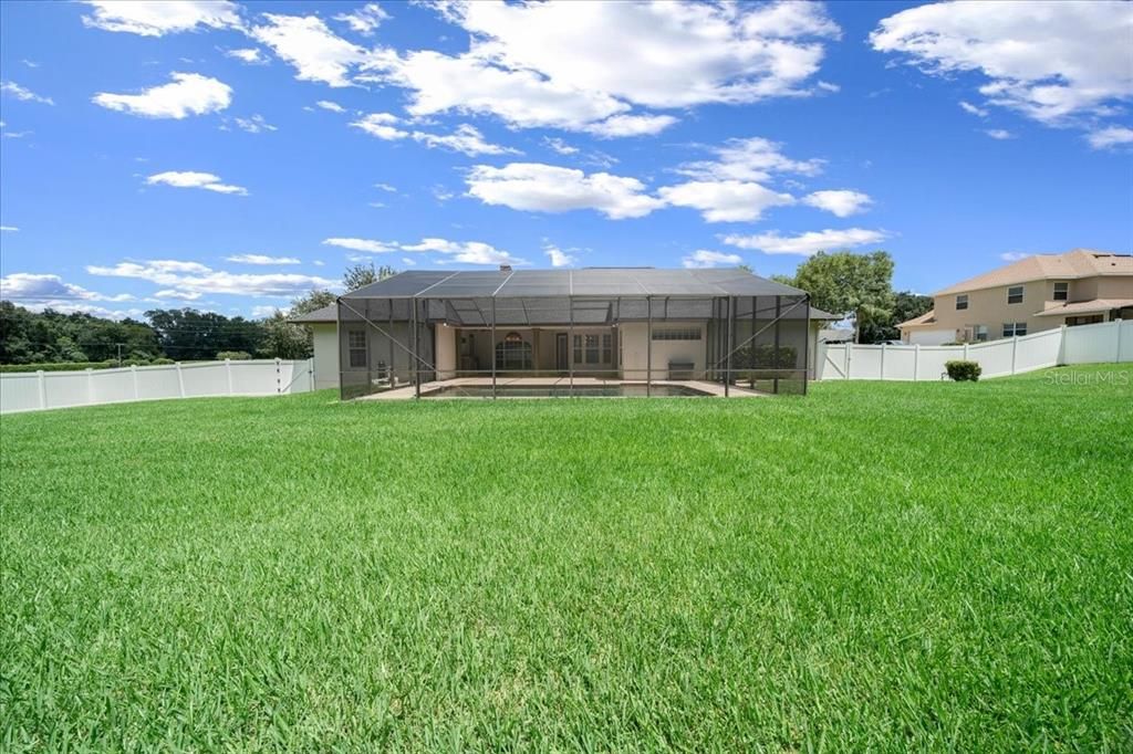 For Sale: $750,000 (4 beds, 4 baths, 3352 Square Feet)