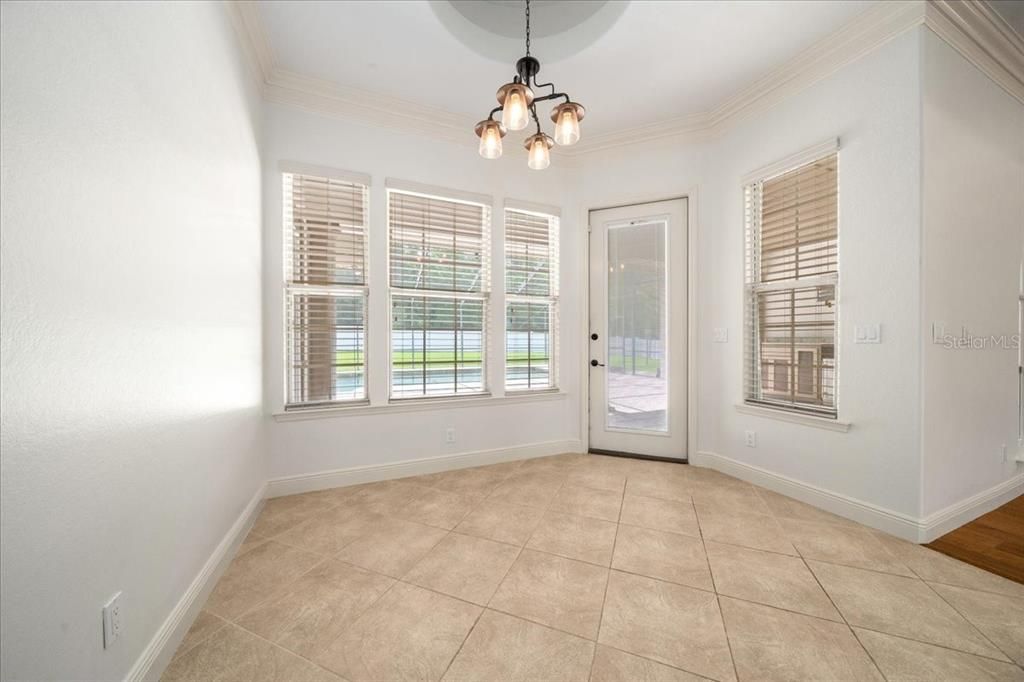 For Sale: $750,000 (4 beds, 4 baths, 3352 Square Feet)