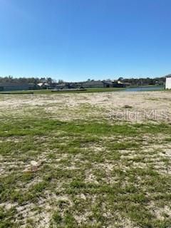 待售: $210,000 (0.45 acres)