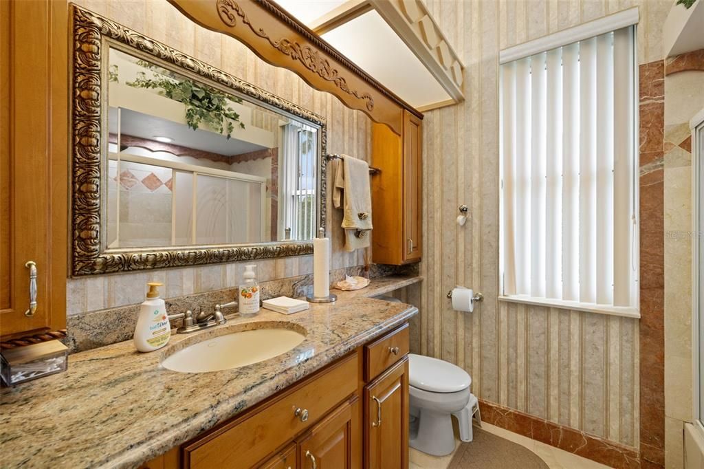 出租: $5,995 (4 贝兹, 3 浴室, 2698 平方英尺)