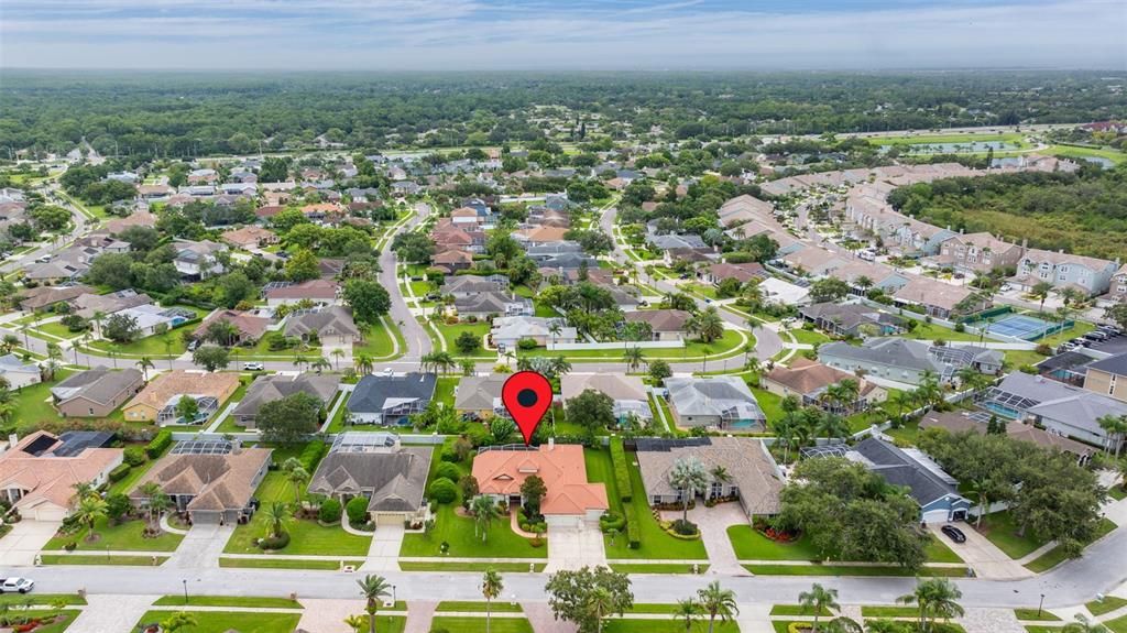 出租: $5,995 (4 贝兹, 3 浴室, 2698 平方英尺)