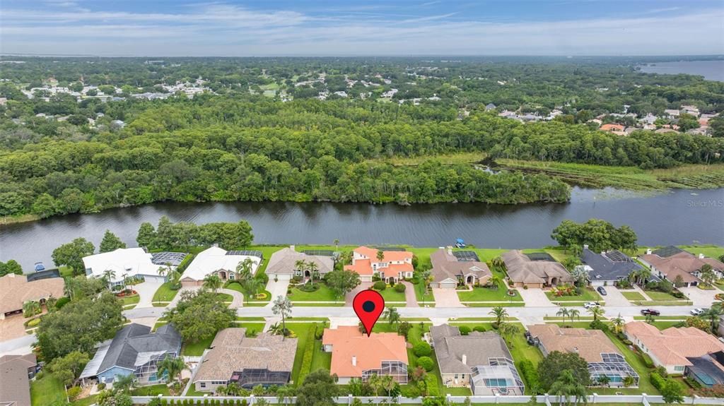 出租: $5,995 (4 贝兹, 3 浴室, 2698 平方英尺)