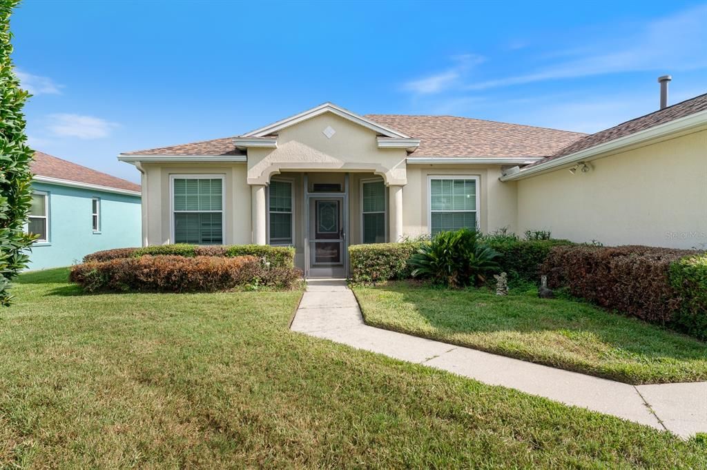 Active With Contract: $309,000 (3 beds, 2 baths, 1846 Square Feet)