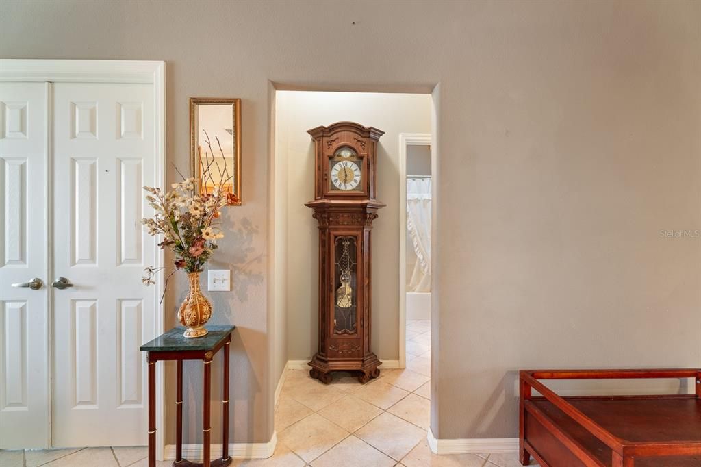 Active With Contract: $309,000 (3 beds, 2 baths, 1846 Square Feet)