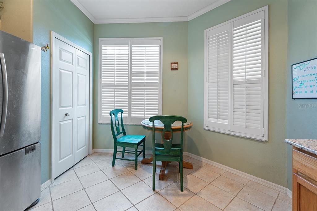 Active With Contract: $309,000 (3 beds, 2 baths, 1846 Square Feet)