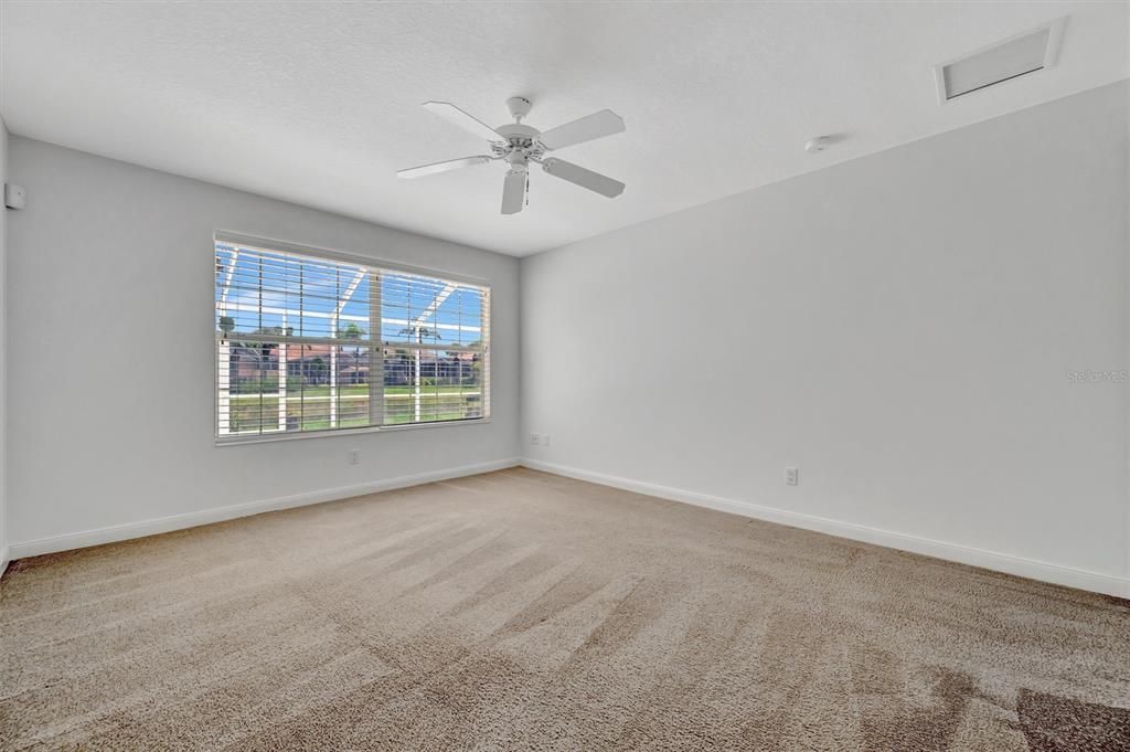 На продажу: $399,000 (2 спален, 2 ванн, 1693 Квадратных фут)