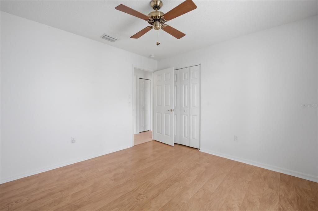 待售: $397,500 (3 贝兹, 2 浴室, 1975 平方英尺)