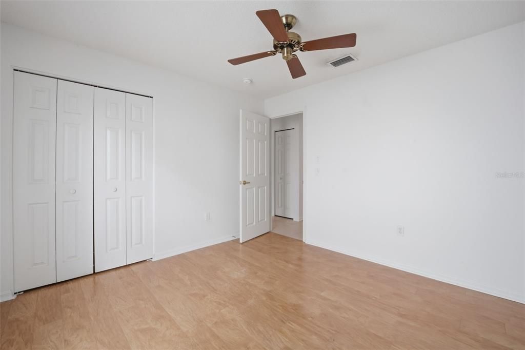 待售: $397,500 (3 贝兹, 2 浴室, 1975 平方英尺)