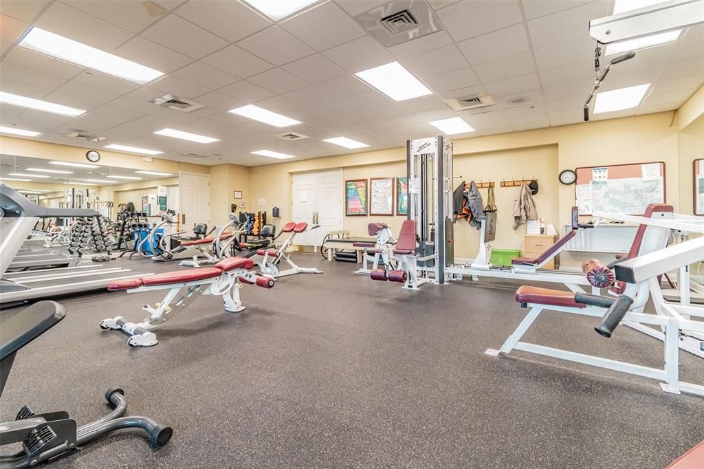 待售: $397,500 (3 贝兹, 2 浴室, 1975 平方英尺)