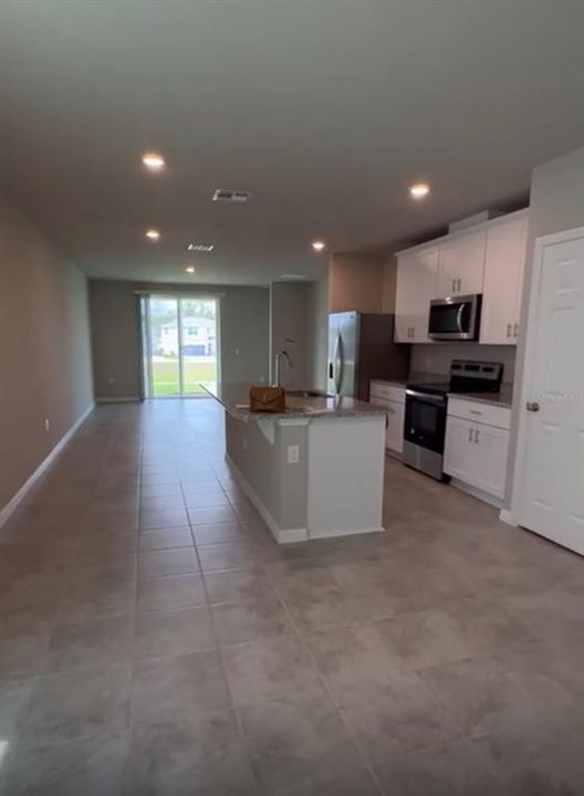 Active With Contract: $2,200 (3 beds, 2 baths, 1484 Square Feet)