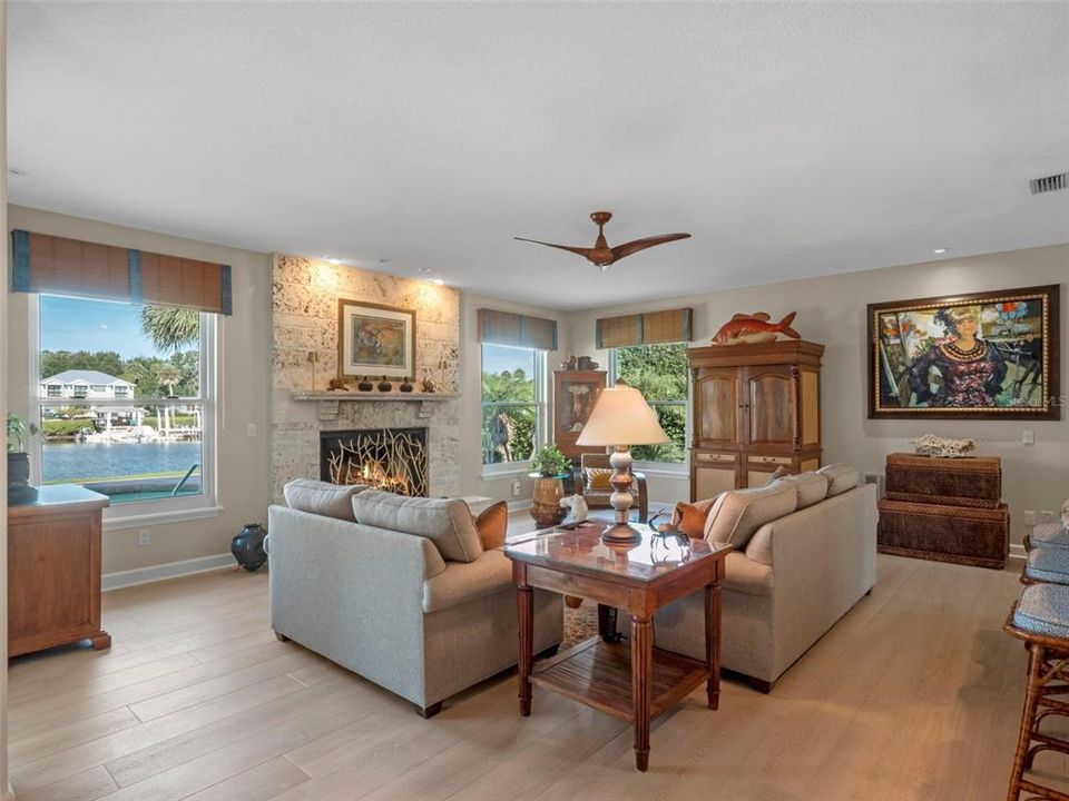 待售: $3,750,000 (4 贝兹, 4 浴室, 4281 平方英尺)