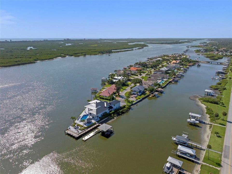 待售: $3,750,000 (4 贝兹, 4 浴室, 4281 平方英尺)