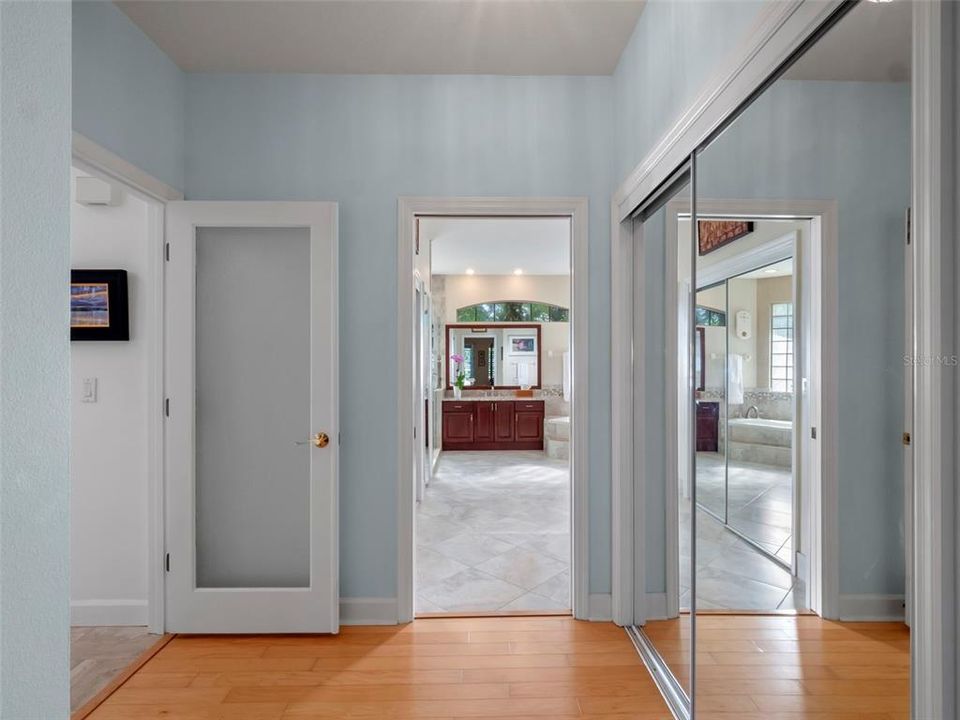 待售: $3,750,000 (4 贝兹, 4 浴室, 4281 平方英尺)