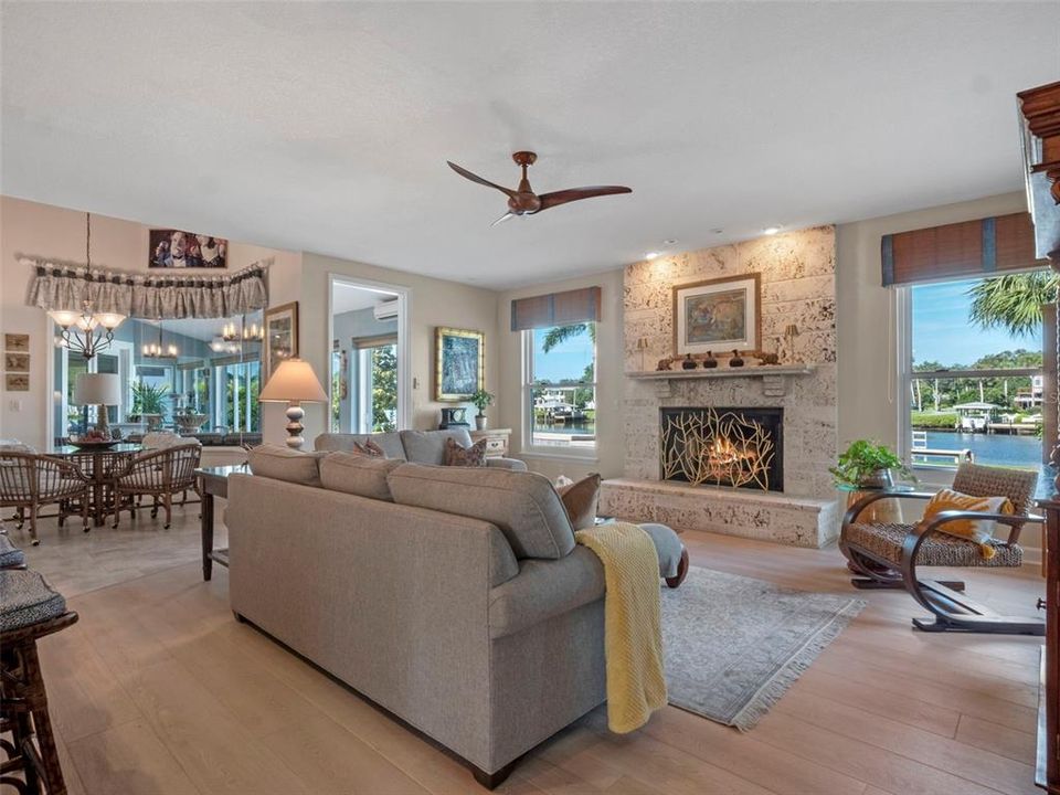 待售: $3,750,000 (4 贝兹, 4 浴室, 4281 平方英尺)