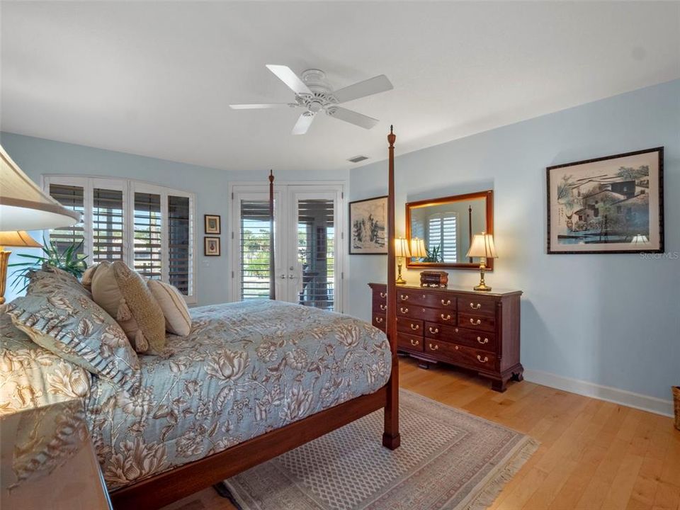 待售: $3,750,000 (4 贝兹, 4 浴室, 4281 平方英尺)