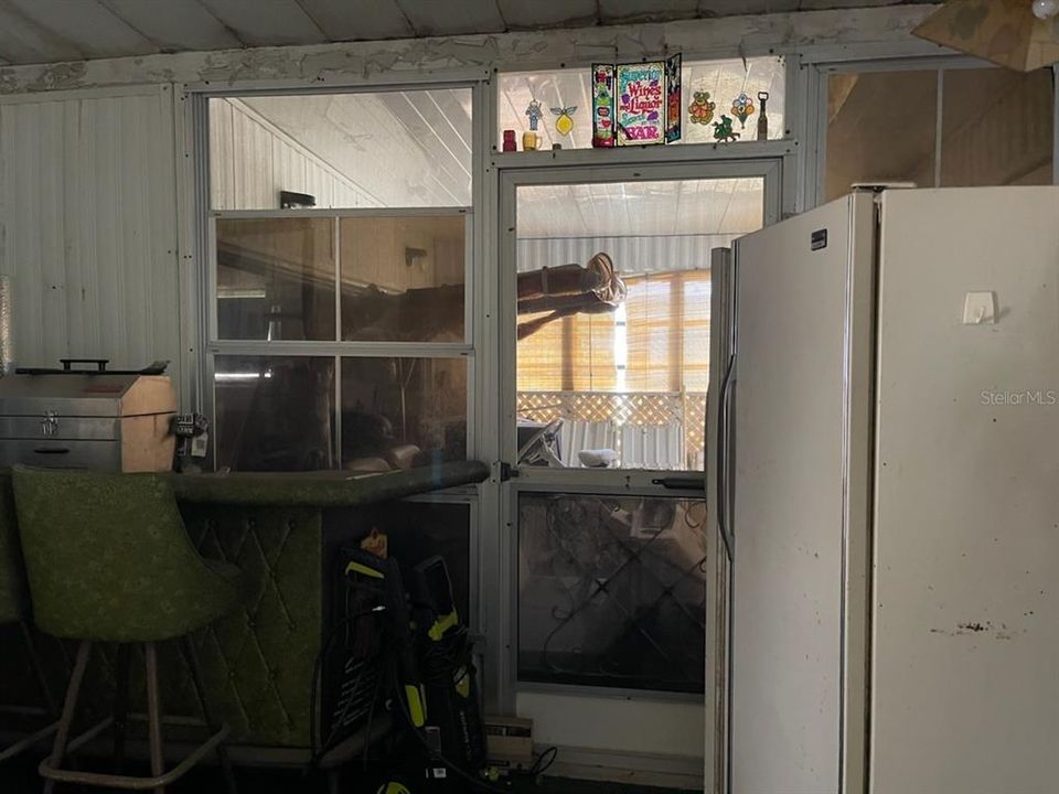 For Sale: $109,900 (2 beds, 2 baths, 1152 Square Feet)