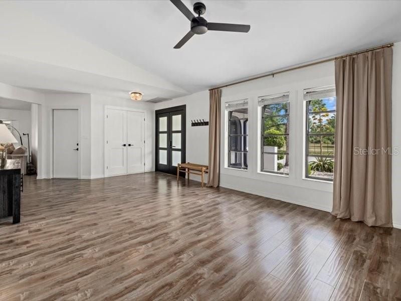 For Sale: $849,000 (3 beds, 2 baths, 2181 Square Feet)