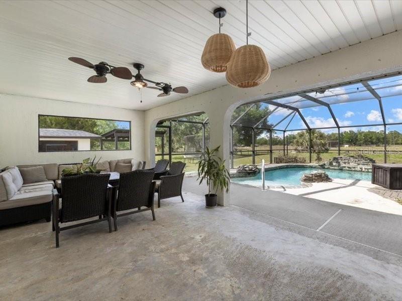 For Sale: $849,000 (3 beds, 2 baths, 2181 Square Feet)