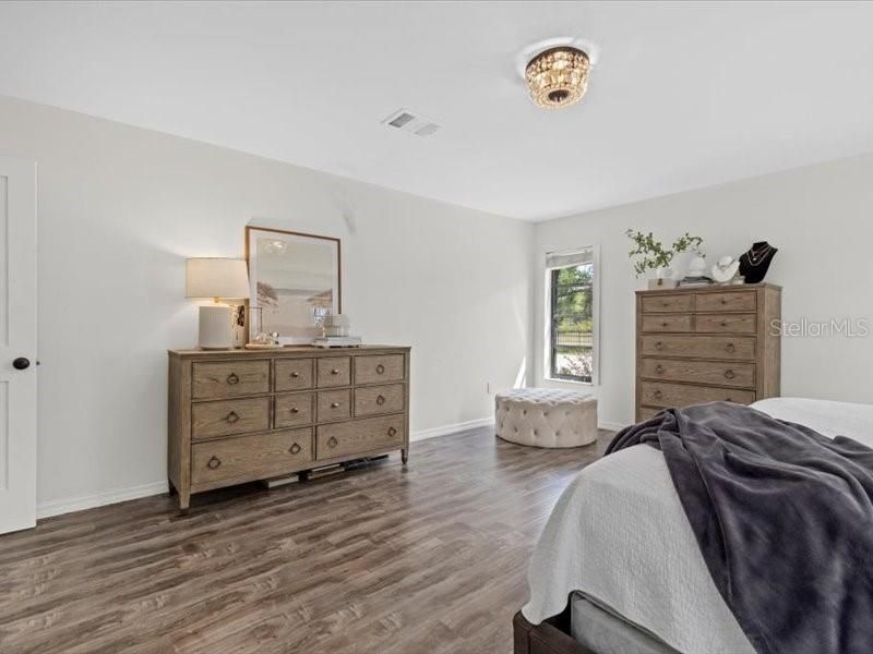 For Sale: $849,000 (3 beds, 2 baths, 2181 Square Feet)