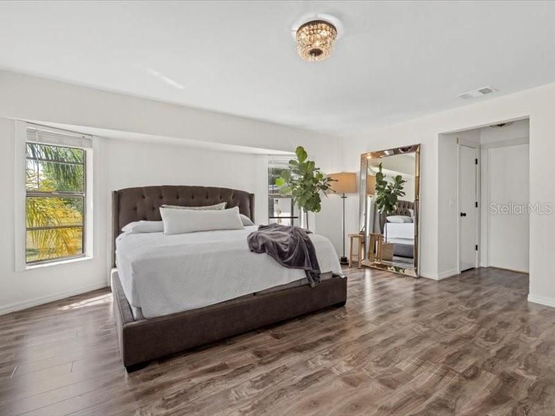 For Sale: $849,000 (3 beds, 2 baths, 2181 Square Feet)