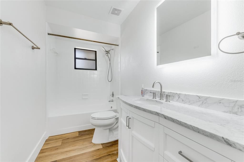 For Sale: $565,000 (3 beds, 2 baths, 1782 Square Feet)