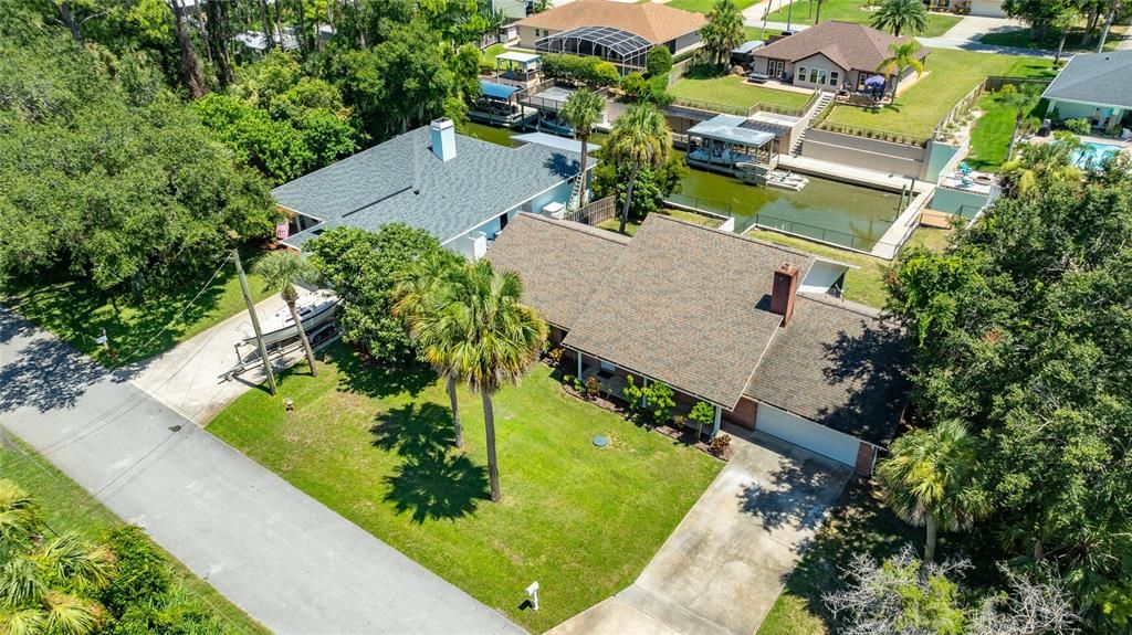 For Sale: $565,000 (3 beds, 2 baths, 1782 Square Feet)