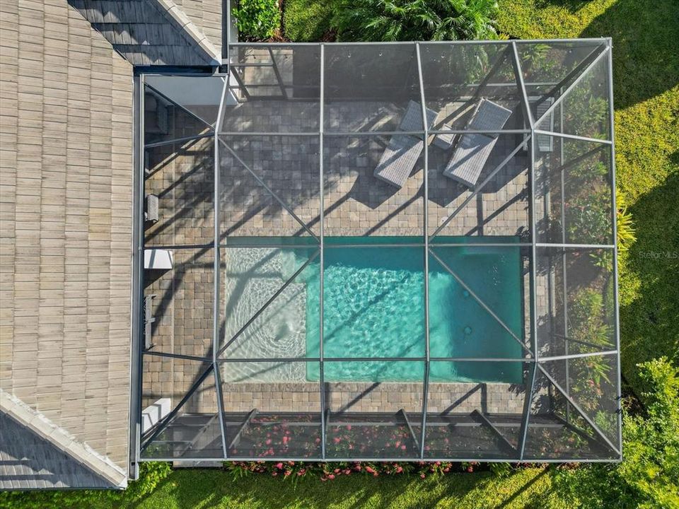 合同活跃: $714,999 (4 贝兹, 3 浴室, 2638 平方英尺)