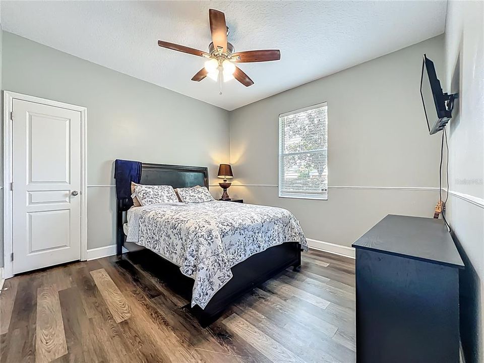 待售: $635,000 (5 贝兹, 3 浴室, 2714 平方英尺)