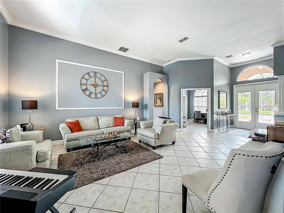 待售: $635,000 (5 贝兹, 3 浴室, 2714 平方英尺)