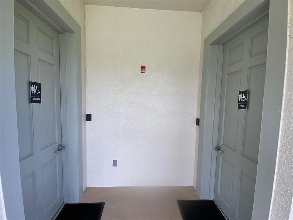 待售: $635,000 (5 贝兹, 3 浴室, 2714 平方英尺)