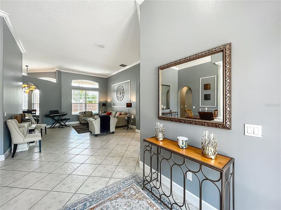 待售: $635,000 (5 贝兹, 3 浴室, 2714 平方英尺)