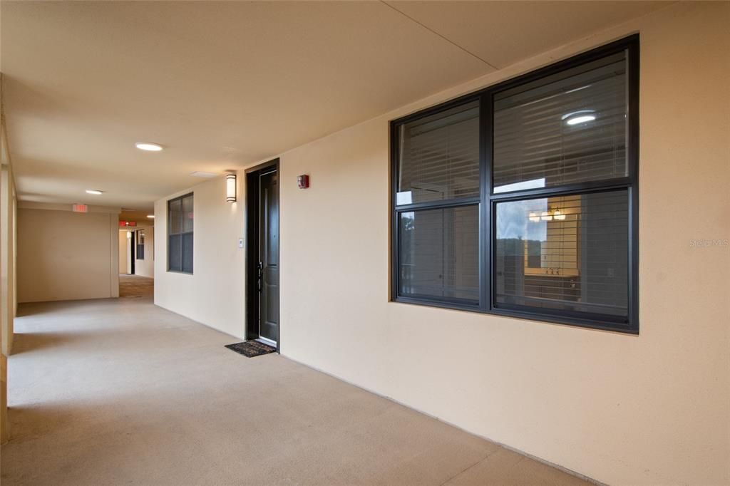 For Sale: $440,000 (3 beds, 3 baths, 1568 Square Feet)