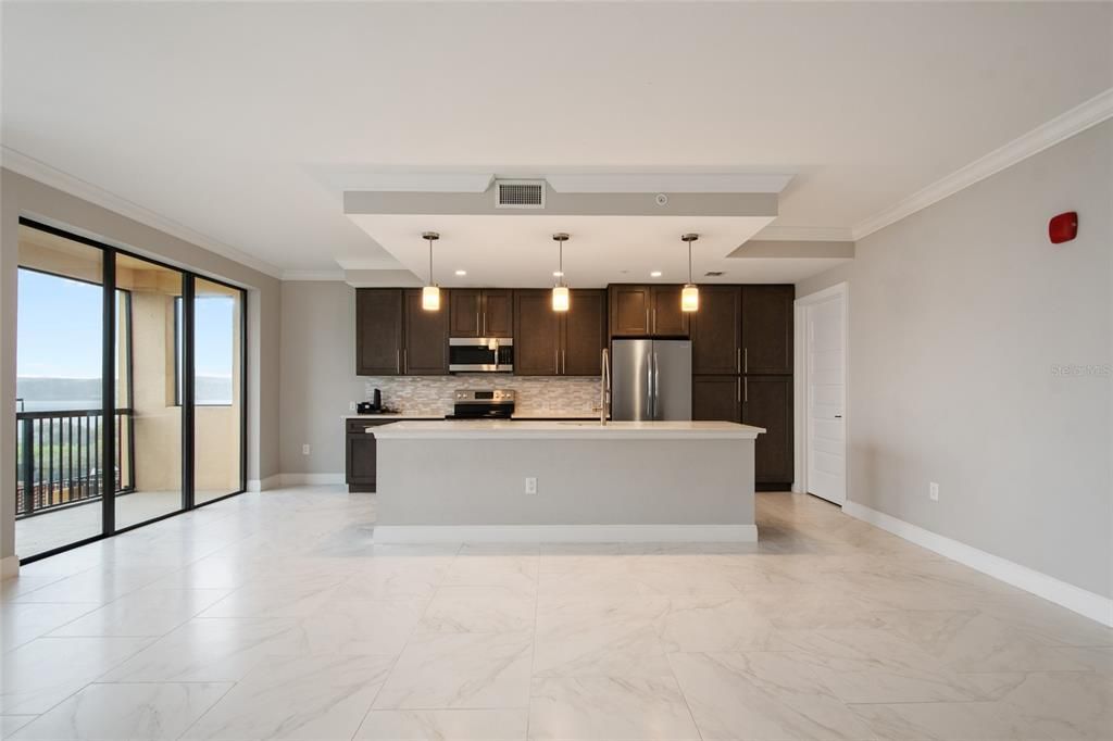 For Sale: $440,000 (3 beds, 3 baths, 1568 Square Feet)