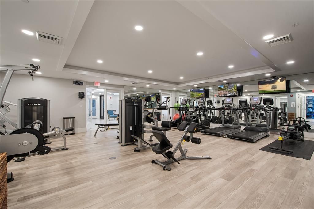 For Sale: $440,000 (3 beds, 3 baths, 1568 Square Feet)