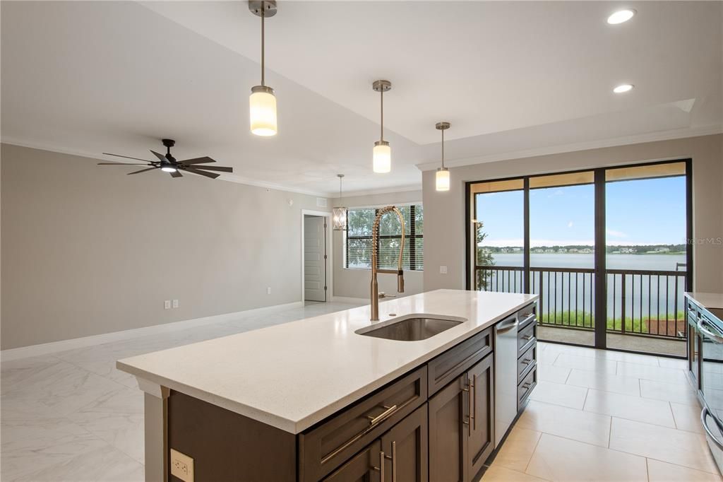 For Sale: $440,000 (3 beds, 3 baths, 1568 Square Feet)