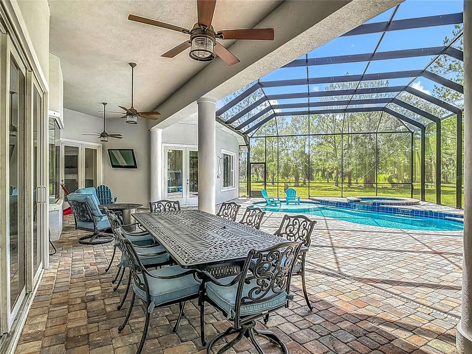 En Venta: $1,309,000 (4 camas, 4 baños, 3505 Pies cuadrados)