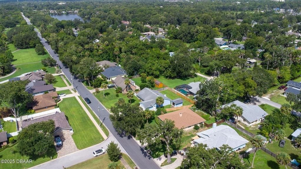 合同活跃: $364,000 (3 贝兹, 2 浴室, 1824 平方英尺)