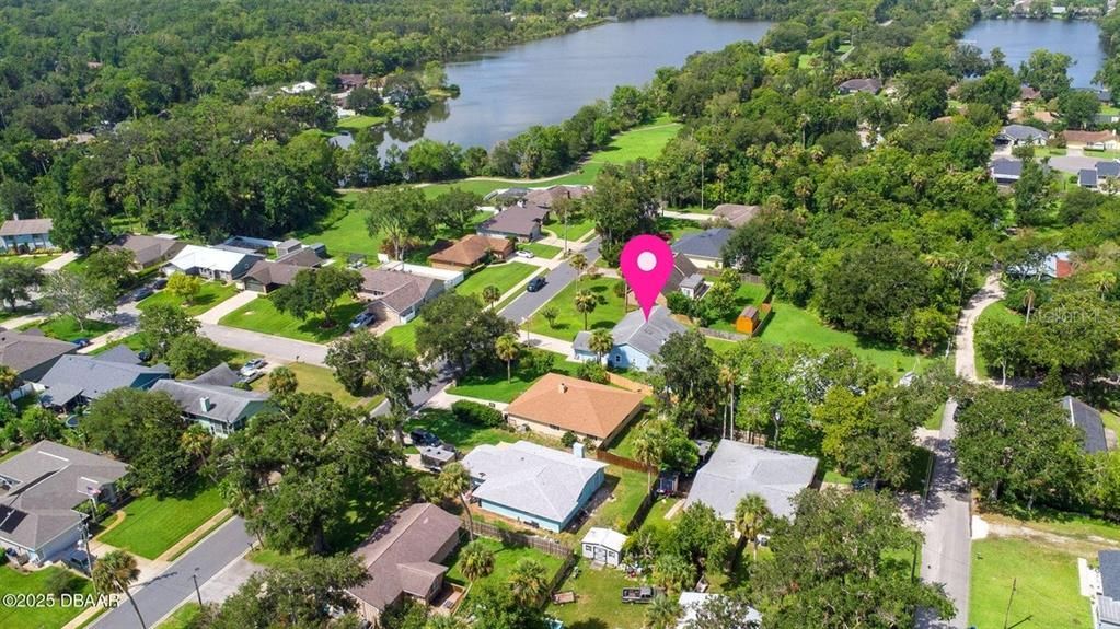 合同活跃: $364,000 (3 贝兹, 2 浴室, 1824 平方英尺)