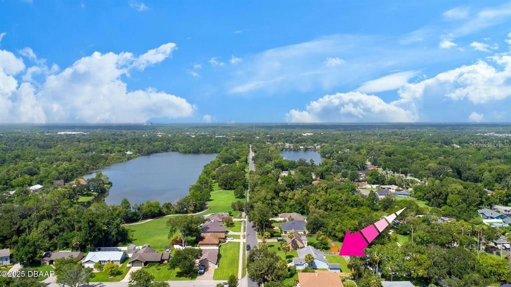 合同活跃: $364,000 (3 贝兹, 2 浴室, 1824 平方英尺)