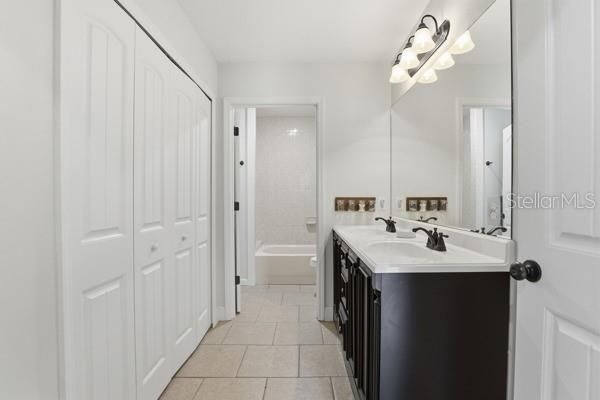 Active With Contract: $330,000 (4 beds, 2 baths, 1968 Square Feet)