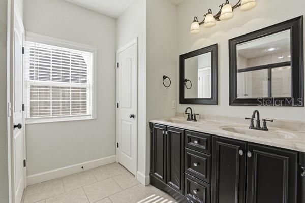 Active With Contract: $330,000 (4 beds, 2 baths, 1968 Square Feet)